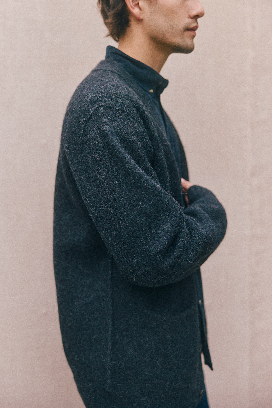 PREVENTA: Men's Cárdigan Alpaca Felted - Medianoche