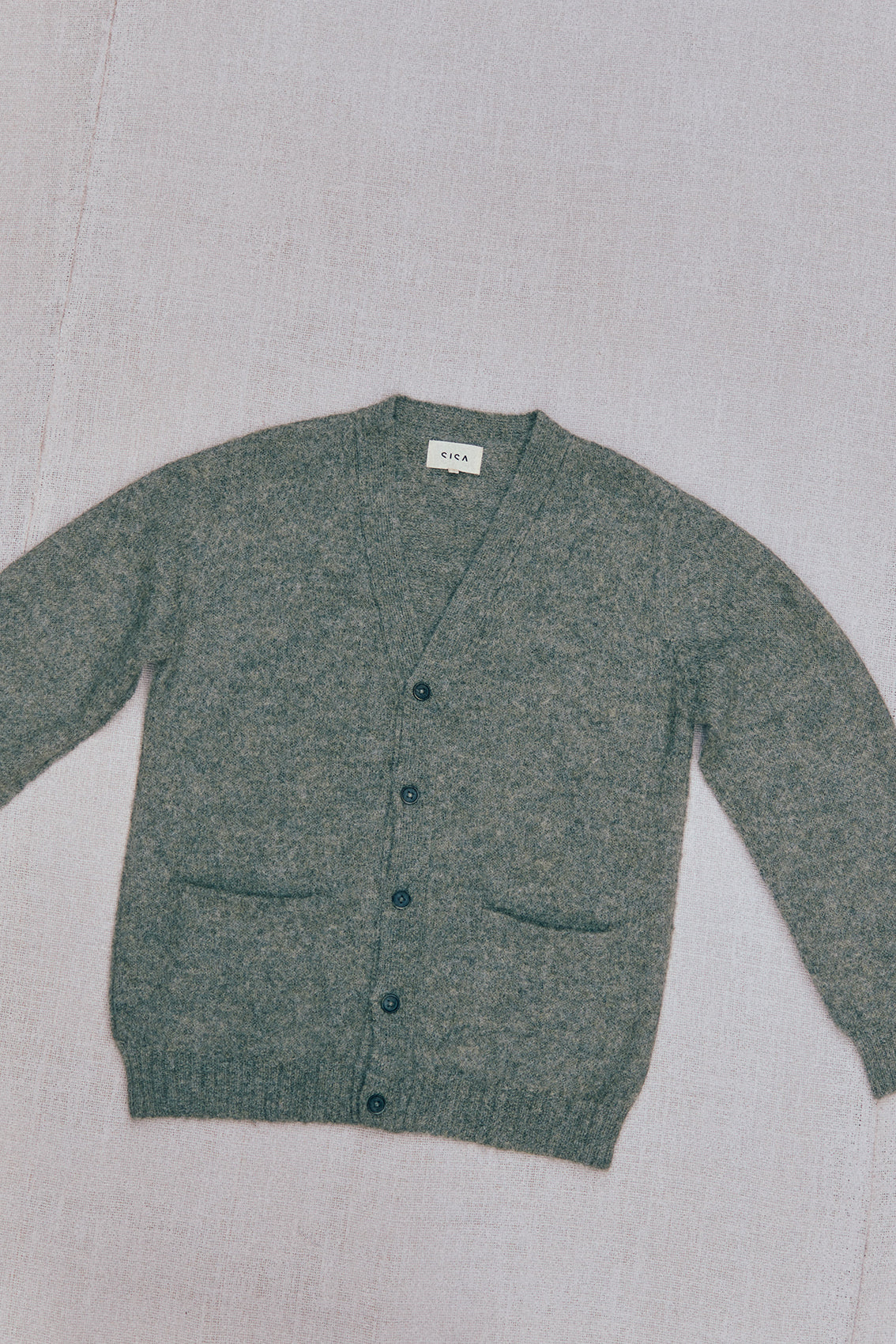 PREVENTA: Men's Cárdigan Alpaca Felted - Musgo