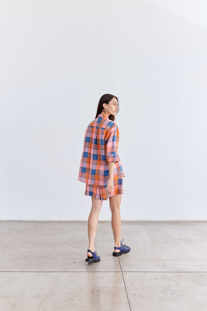 Checked Buttoned Linen Shirt