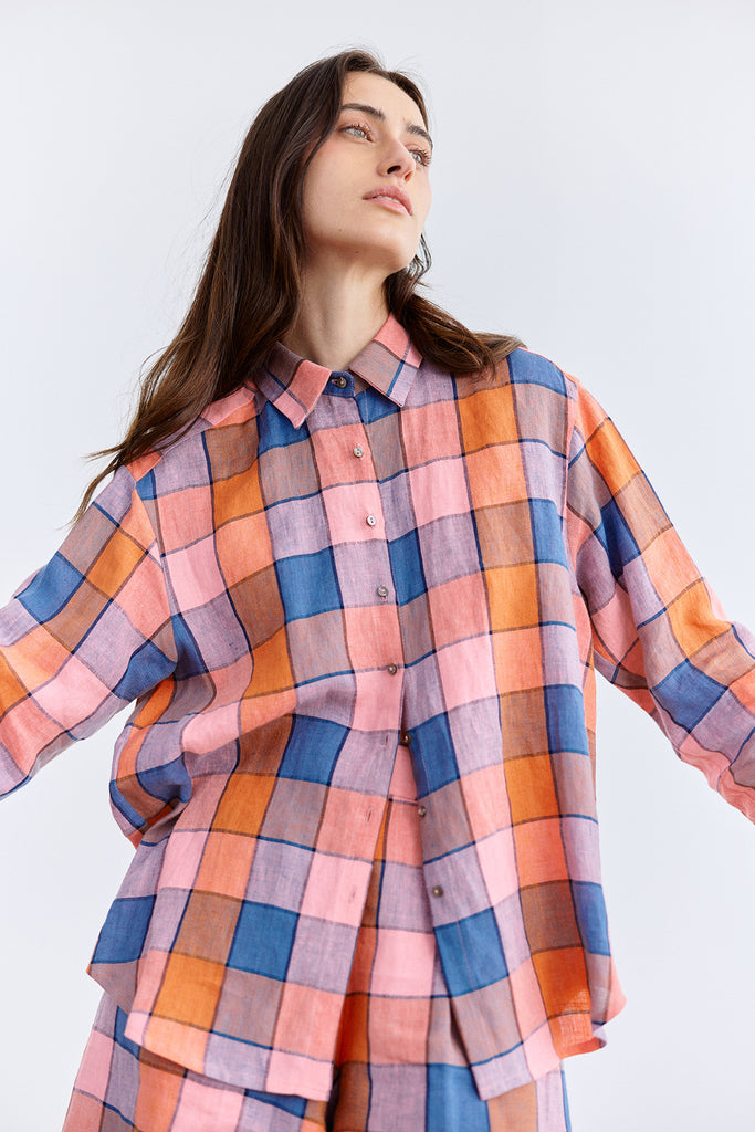 Checked Buttoned Linen Shirt