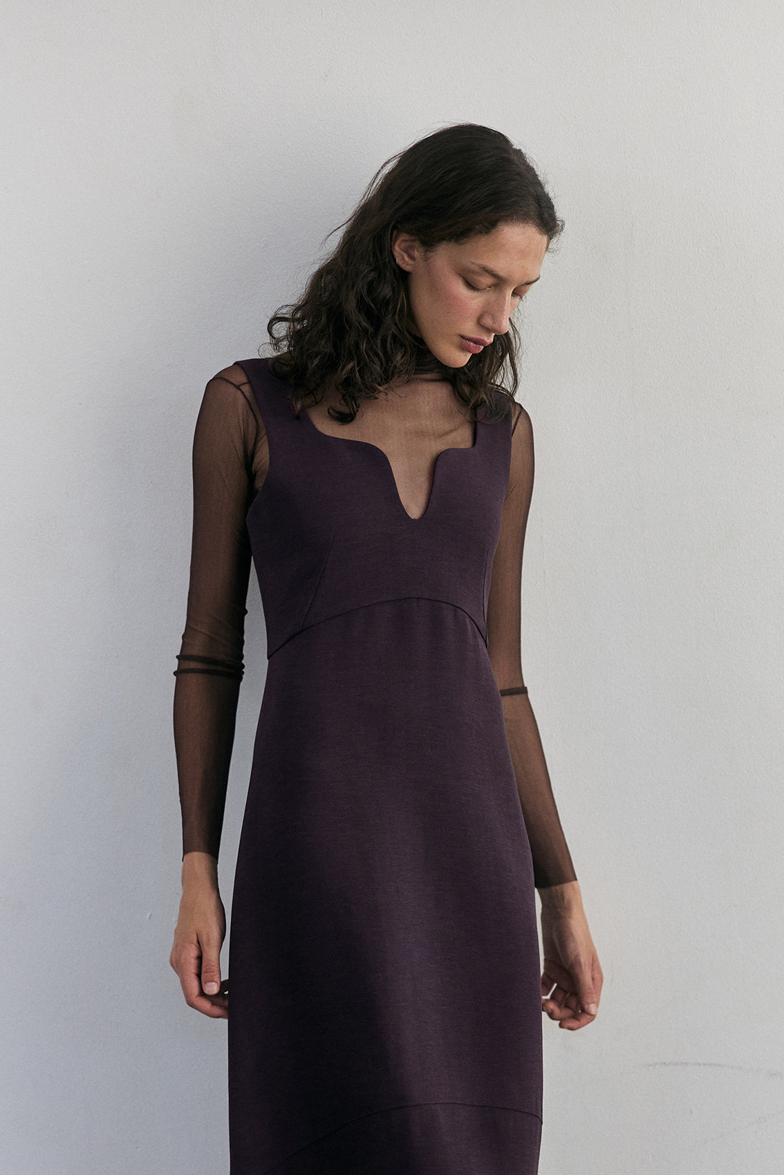 Top Beatle Seda Transparente - Berenjena