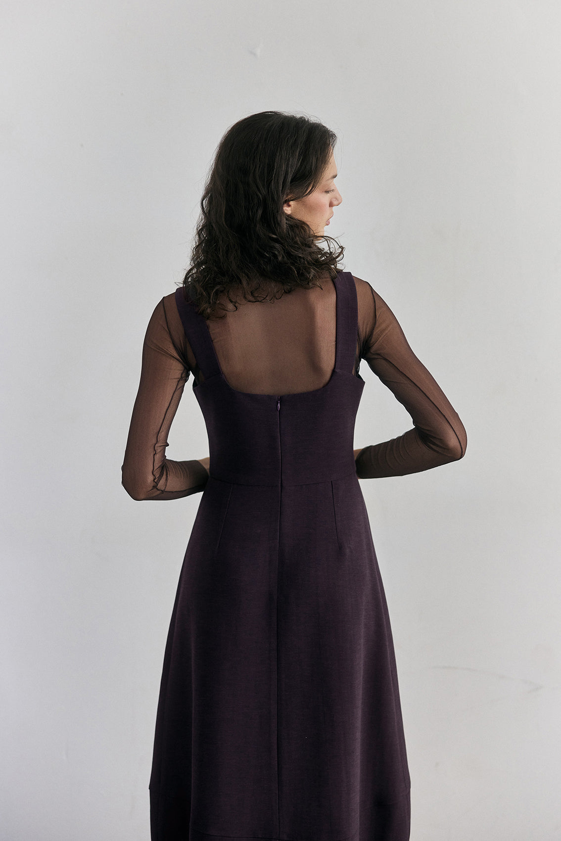 Top Beatle Seda Transparente - Berenjena