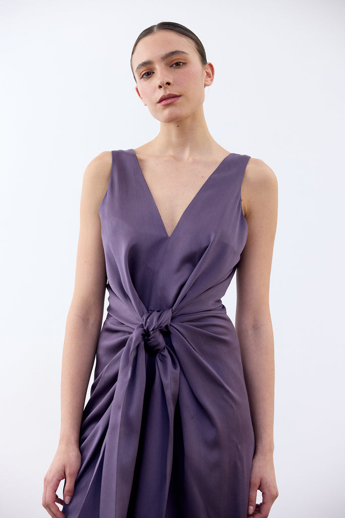 V-Neck Tie Silk Dress - Berenjena