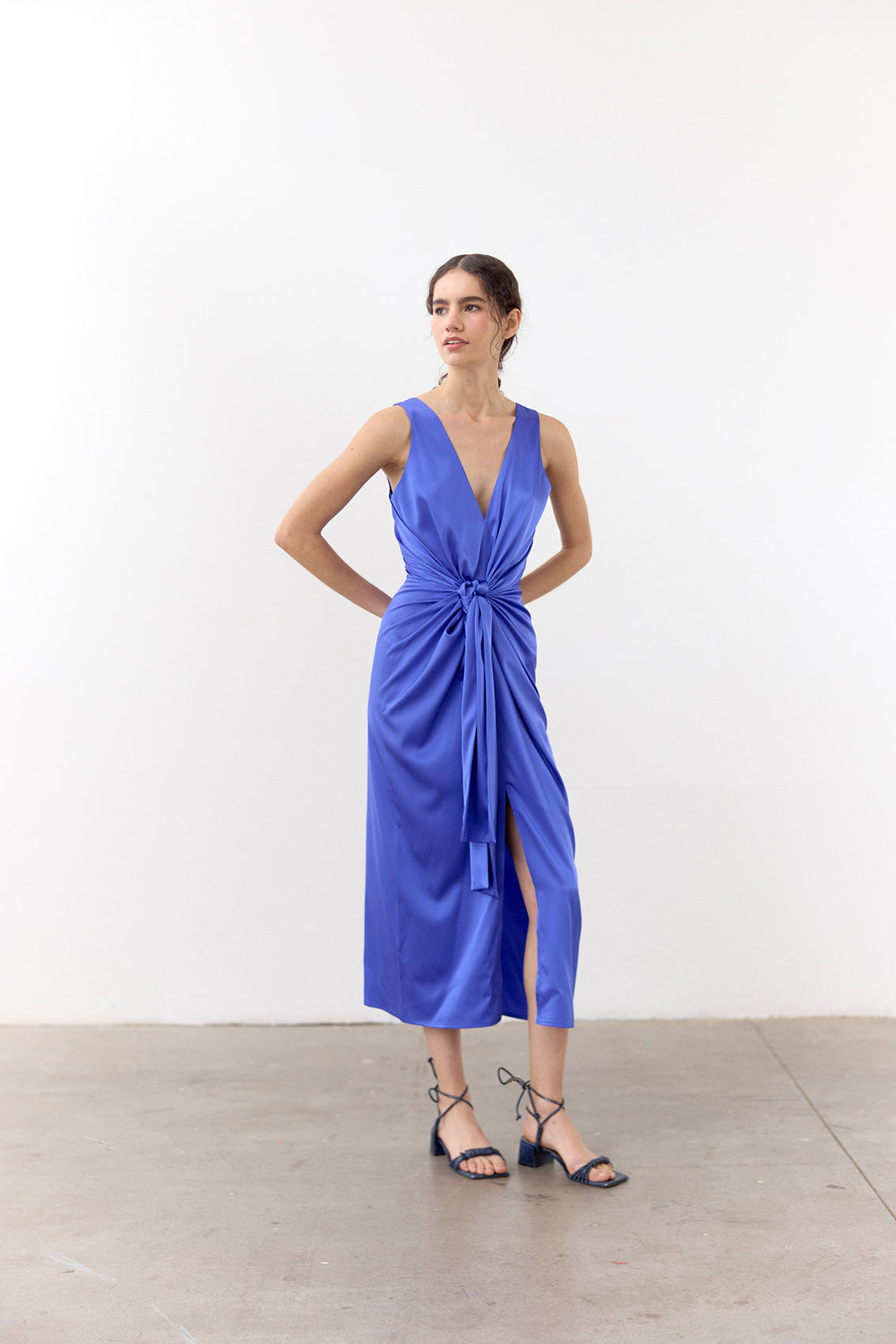 Vestido Anudado Seda - Lirio
