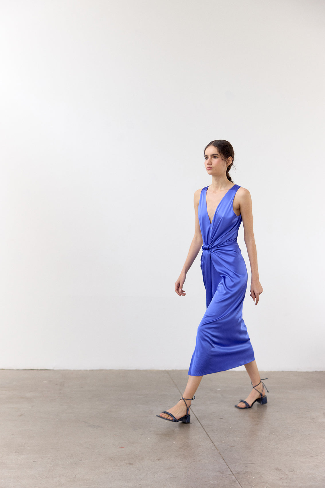 Vestido Anudado Seda - Lirio