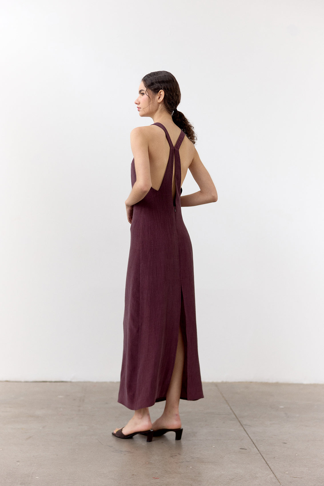 Vestido Halter Lyocell Corrugado - Vino