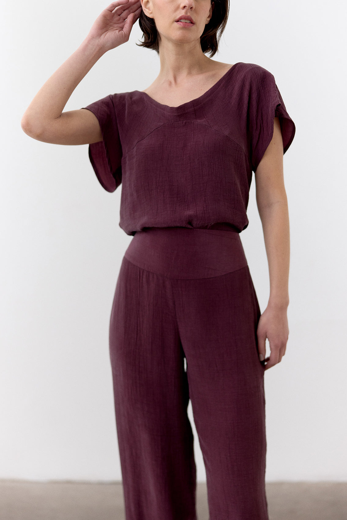 Pantalón Pretina Curva Lyocell Corrugado - Vino