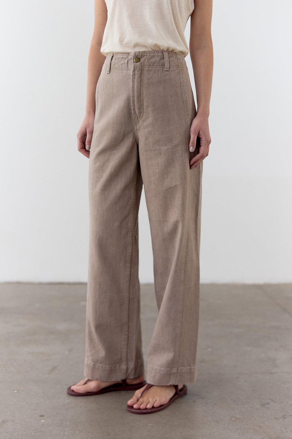 Jeans Recto Denim Reciclado - Taupe