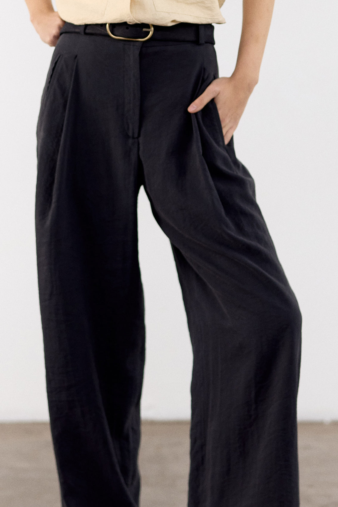 Pantalón Seda Rugosa - Ónix