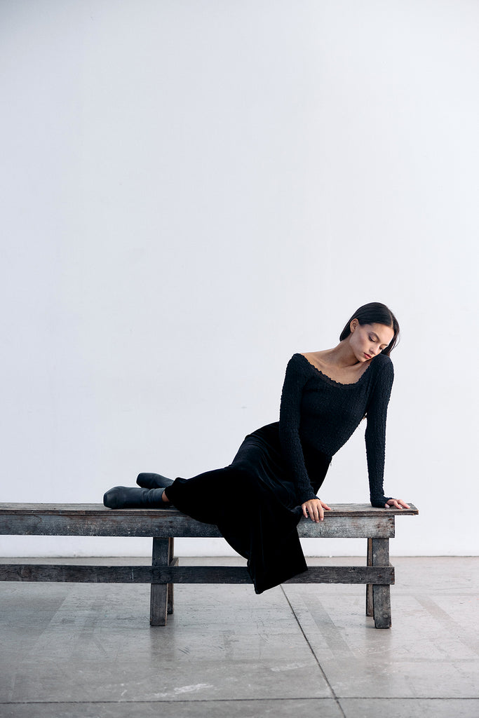 Crinkle Texture Silk Top - Ónix