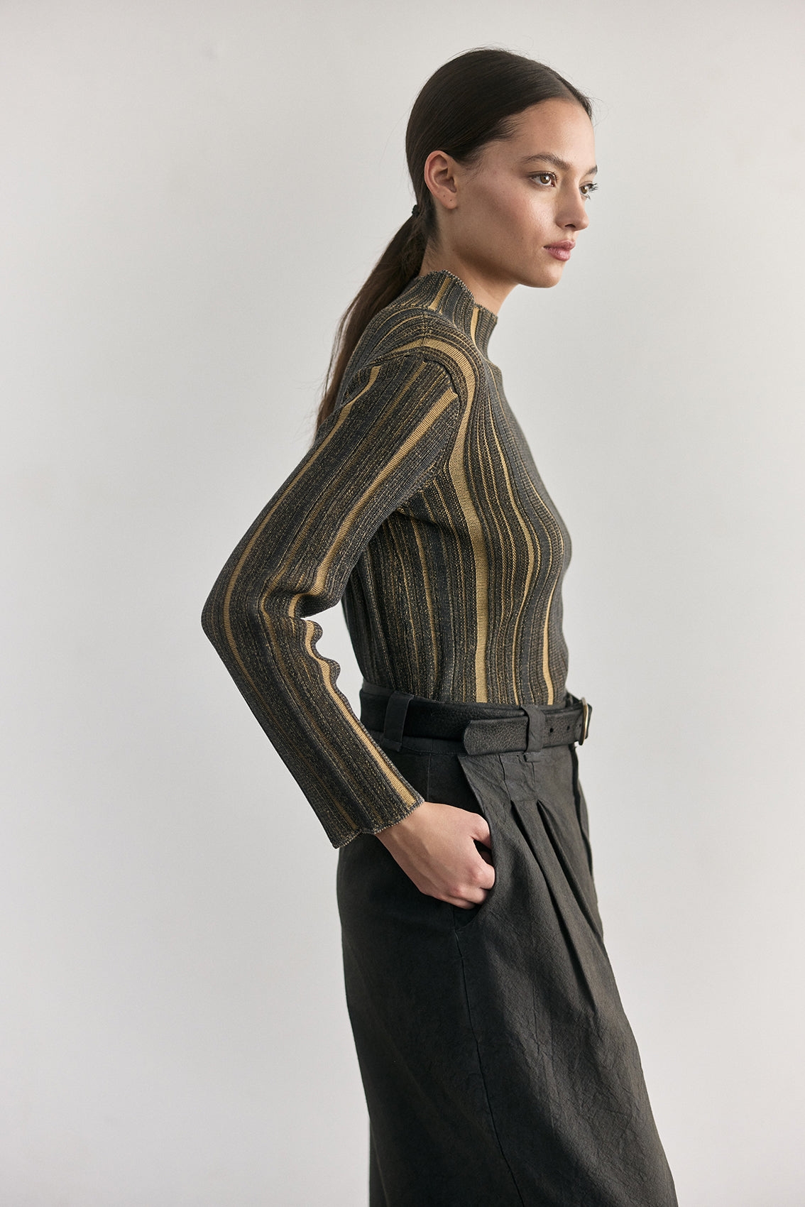 Top Medio Cuello Tejido Surcos Algodón Pima - Pizarra/Trigo