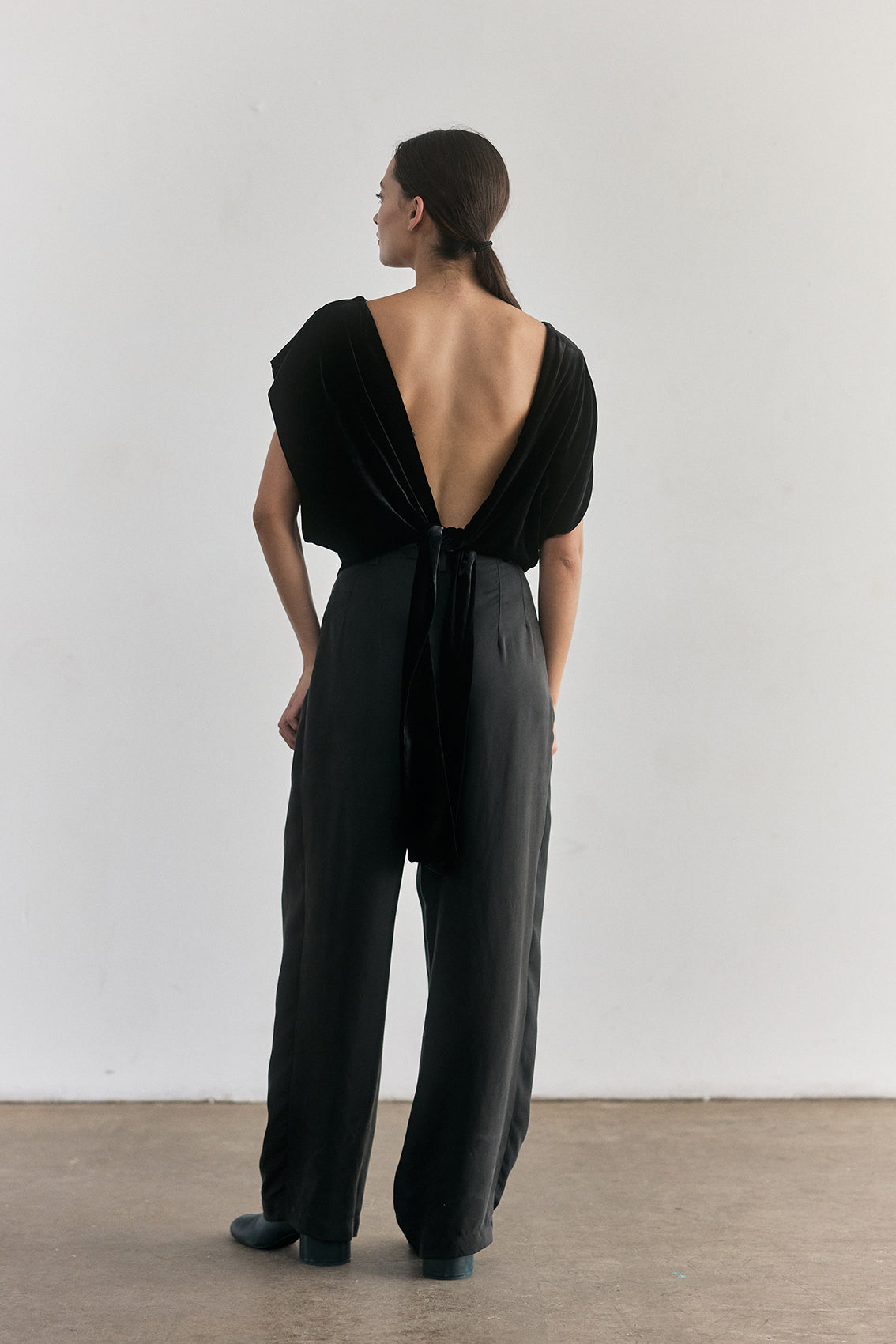 Top Anudado Terciopelo - Ónix