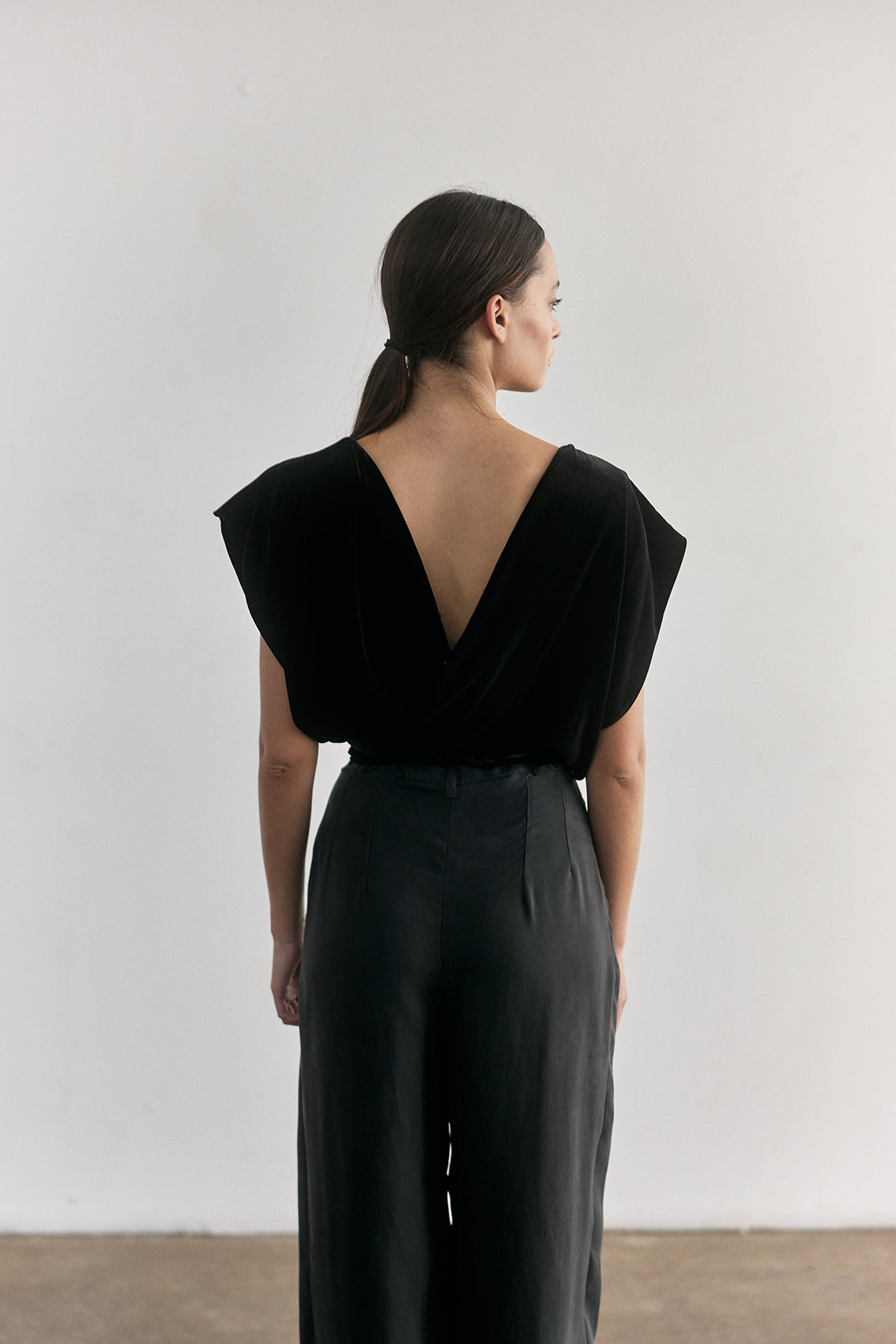 Top Anudado Terciopelo - Ónix