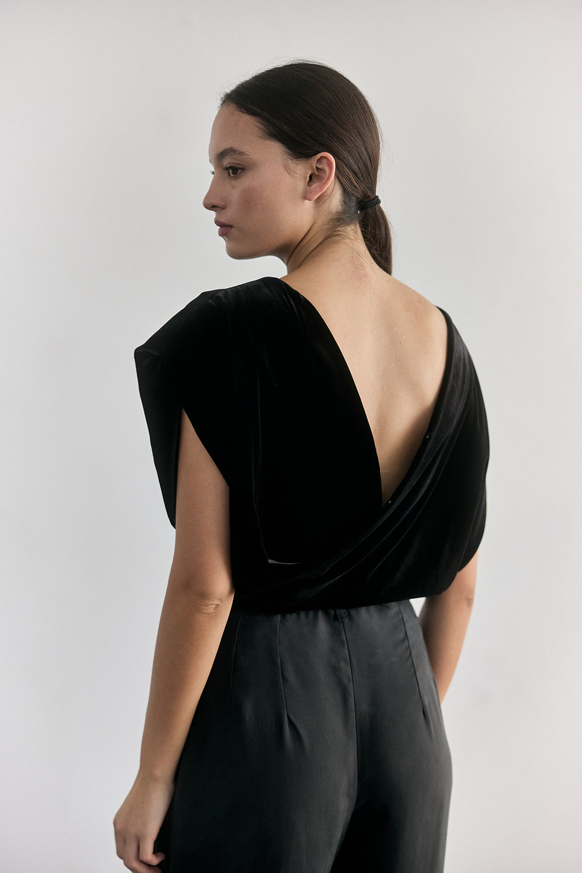 Top Anudado Terciopelo - Ónix