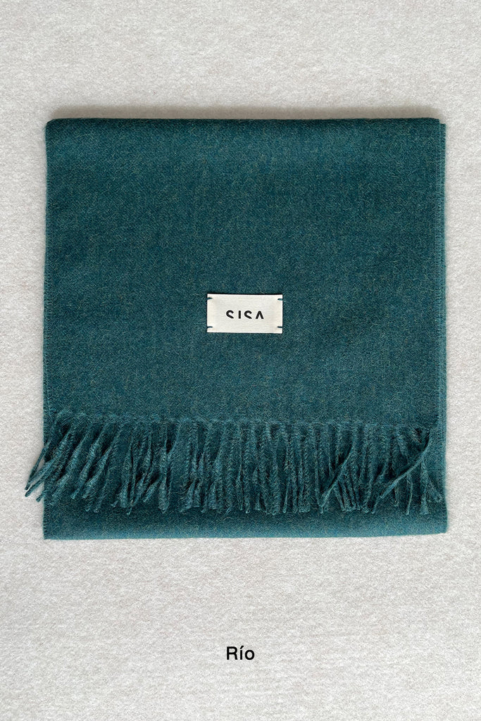 Thin Baby Alpaca Scarf