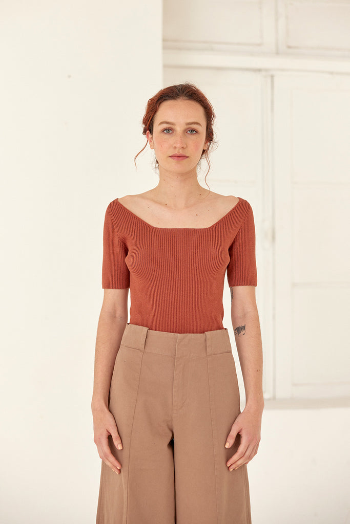 Ribbed Open Neckline Knitted Top - Coral